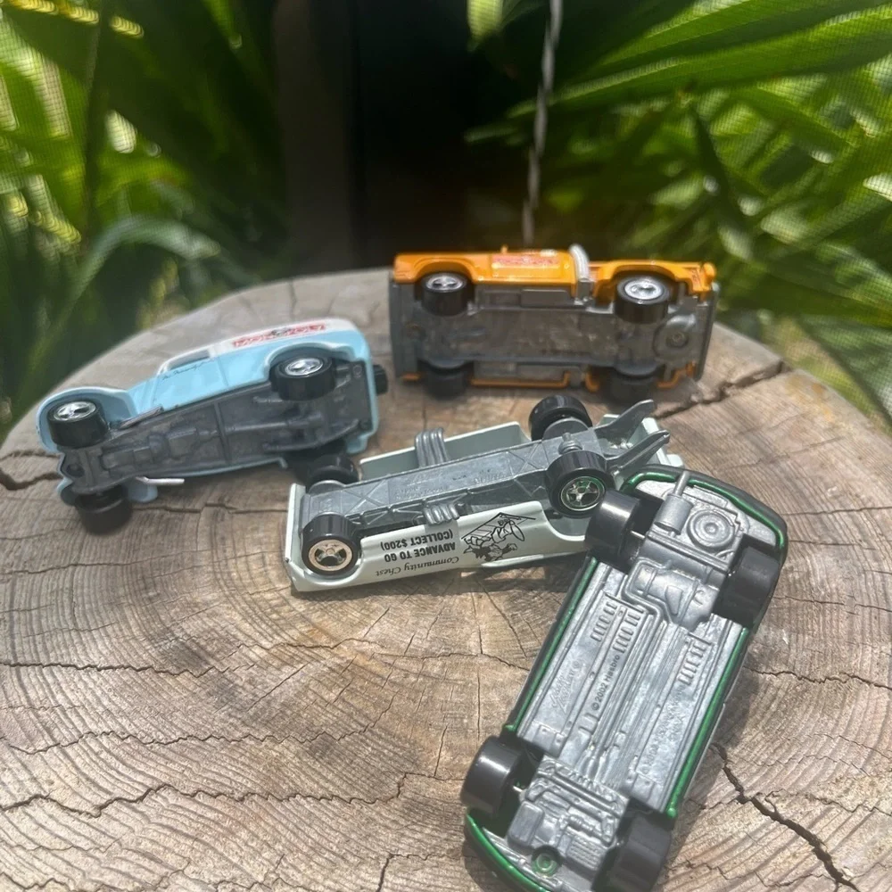 4 Johnny Lighting die cast  Monopoly themed cars-2002
